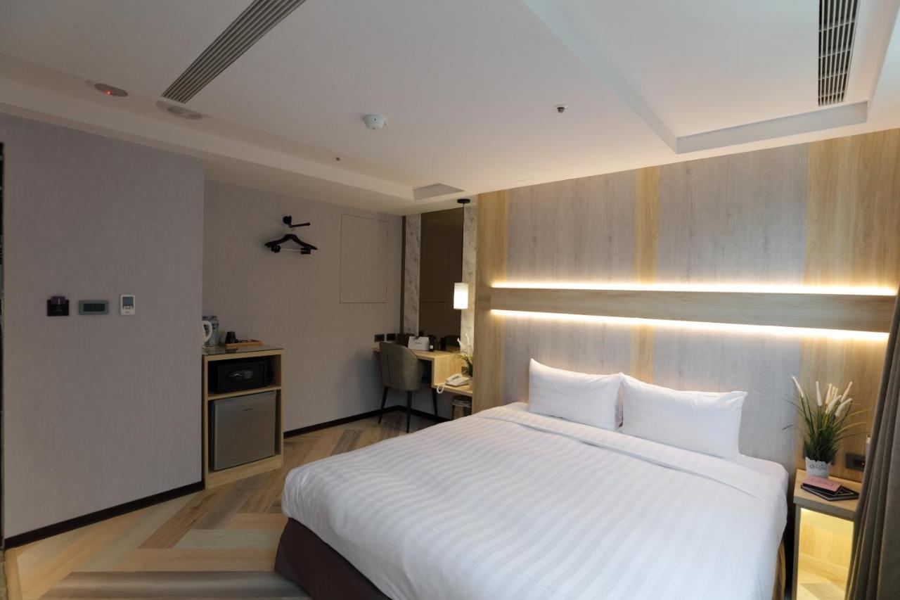 Silken Hotel Taipeh Exterior foto