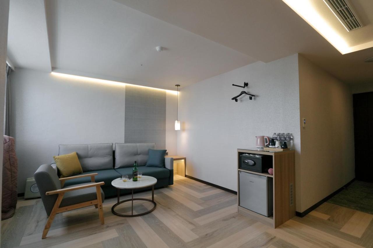 Silken Hotel Taipeh Exterior foto